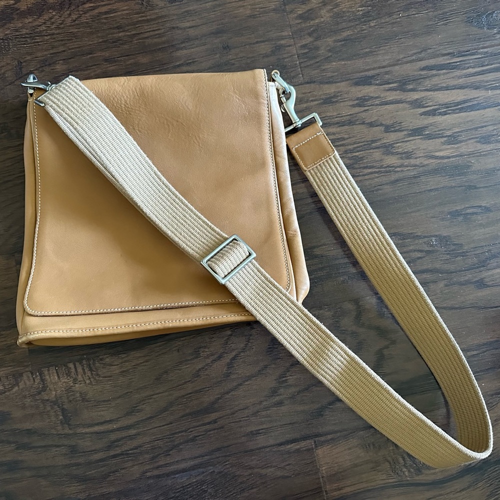 Coach crossbody bag